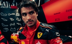 Sainz: «Sono nel mio momento migliore. Confido in Charles per fare gioco di squadra» - Sainz: «Sono nel mio momento migliore. Confido in Charles per fare gioco di squadra»