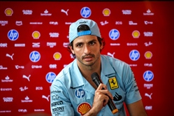 Sainz: «Sono stato sfortunato con la Safety Car, potevo vincere. Complimenti a Lando»