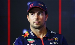 Sarà ancora Hamilton/Mercedes: segnale di fiducia o mancanza di alternative? - Sarà ancora Hamilton/Mercedes: segnale di fiducia o mancanza di alternative?