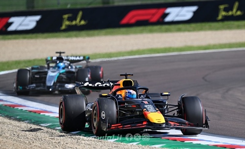 Sarà una brutta Ferrari, ma le altre sono anche peggio - Sarà una brutta Ferrari, ma le altre sono anche peggio