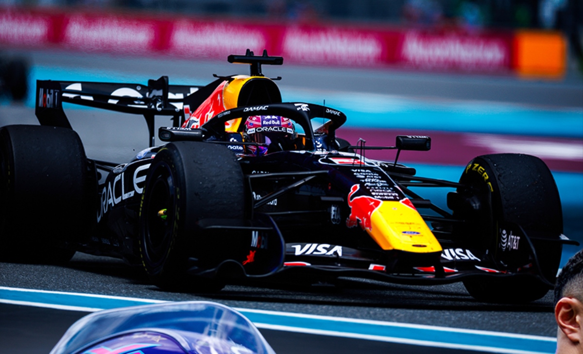 Sargeant e l’ombra di Verstappen: «Nell’Hypercar farebbe a pezzi tutti»