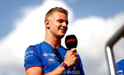 Schumacher conferma: «Potrei guidare una Ferrari già nel 2022. Sono pronto»