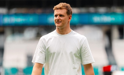 Schumacher, ufficiale l'addio ad Alpine. Il tedesco lascia il WEC e punta l'Indycar  - Schumacher, ufficiale l'addio ad Alpine. In tedesco lascia il WEC e punta l'Indycar 