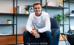 Schumacher, Wolff lo propone alla Williams ma sbaglia tutto. Porte chiuse in Formula 1 - Schumacher, Wolff lo propone alla Williams ma sbaglia tutto. Porte chiuse in Formula 1