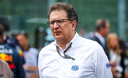 Caso power unit: Tombazis rassicura il paddock - Scoppia il caso power unit: Tombazis rassicura il paddock