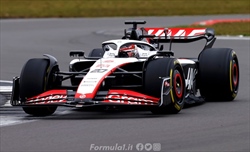 Shakedown Haas: soluzioni simili a Ferrari e nuova disposizione del radiatore - Shakedown Haas: soluzioni simili a Ferrari e nuova disposizione del radiatore