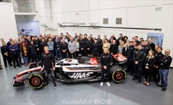 Shakedown Haas: soluzioni simili a Ferrari e nuova disposizione del radiatore - Shakedown Haas: soluzioni simili a Ferrari e nuova disposizione del radiatore