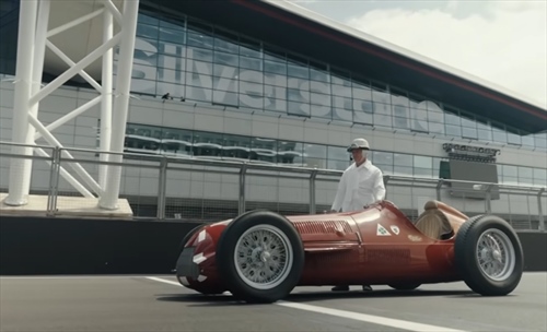 Silverstone 1950-2025: Coulthard al volante dell’Alfa Romeo 158