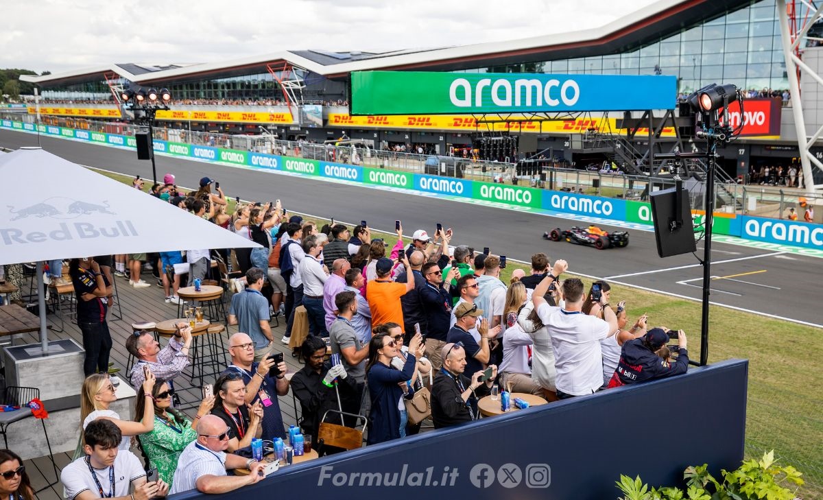 Silverstone ha avuto un'idea geniale, è possibile vedere la gara a prezzi stracciati