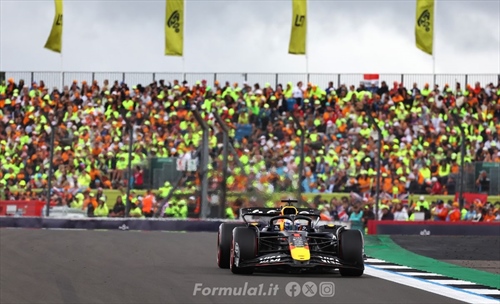Silverstone ha avuto un'idea geniale, è possibile vedere la gara a prezzi stracciati - Silverstone ha avuto un'idea geniale, è possibile vedere la gara a prezzi stracciati