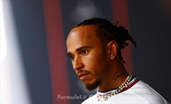 Sky sicura: «Hamilton vuole incoraggiare i media a fare domande sulla Red Bull» - Sky sicura: «Hamilton vuole incoraggiare i media a fare domande sulla Red Bull»