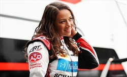 Stake: ufficiale la pilota che correrà nella F1 Academy - Stake: ufficiale la pilota che correrà nella F1 Academy