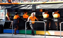 Steward FIA, Zak Brown si espone: «Per avere successo ci occorrono dei professionisti» - Steward FIA, Zak Brown si espone: «Per avere successo ci occorrono dei professionisti»