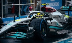 Stewart reclama il ritiro di Hamilton: «Mi dispiace per lui, non potrà più farlo da leader» - Stewart reclama il ritiro di Hamilton: «Mi dispiace per lui, non potrà più farlo da leader»
