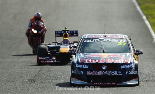 Stoner: «Gli aiuti non rendono la Moto GP sicura. Ripetono gli errori della F1»