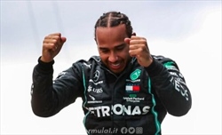 Tanti auguri a... Sir Lewis Hamilton, 