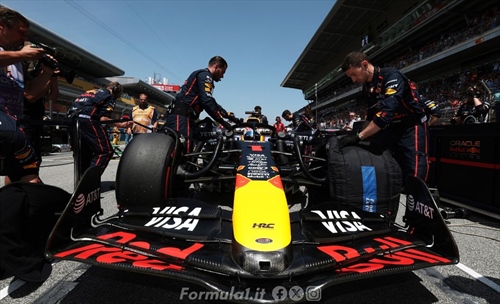 Tattiche sporche? Red Bull punita per il nastro di Norris, scoppia la polemica