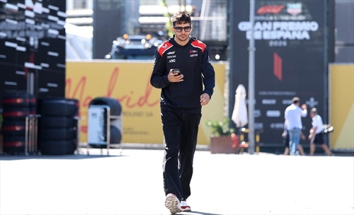 Tensione Ocon - Haas: lui è un free agent (e non risparmia le critiche)