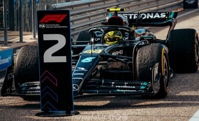 Terruzzi su Hamilton: «Viaggia su un altro pianeta rispetto a Verstappen»