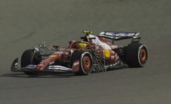 Test Bahrain 2025-Day1: La PU Ferrari macina chilometri, partenza lenta per i campioni
