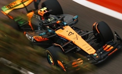 Test Bahrain, Norris: «Oggi sessione di test produttiva. Le sensazioni sono positive»