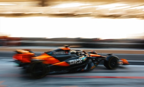 Test Abu Dhabi: McLaren raccoglie dati preziosi e guarda al 2026 con fiducia - Test di Abu Dhabi: McLaren raccoglie dati preziosi e guarda già al 2026