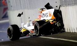 Todt sul Mondiale 2008: «GP di Singapore truccato, potevamo...» - Todt sul Mondiale 2008: «GP di Singapore truccato, dovevamo essere più duri»