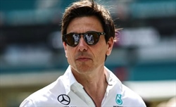 Toto Wolff fa un passo indietro: ecco chi sarà il suo sostituto