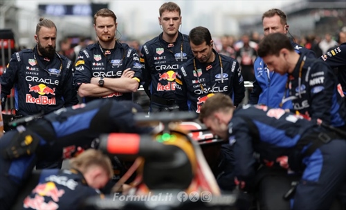 Tra problemi tecnici e gestione gomme: dentro le difficoltà della Red Bull 
