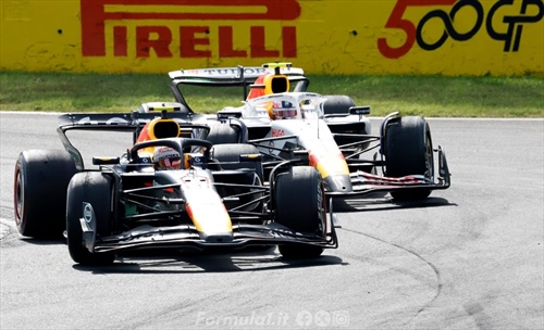 Tsunoda, il tempo stringe: serve un weekend perfetto per restare in F1 - Tsunoda, il tempo stringe: serve un weekend perfetto per restare in F1