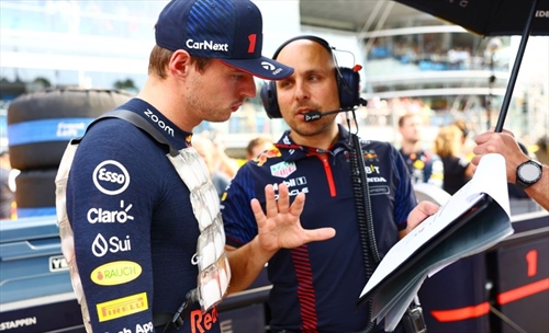 Tsunoda svela la forza del binomio Verstappen Lambiase - Tsunoda svela la forza del binomio Verstappen Lambiase