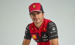UFFICIALE - Accordo raggiunto tra Sainz e la Ferrari: c'è il rinnovo - UFFICIALE - Accordo raggiunto tra Sainz e la Ferrari: c'è il rinnovo