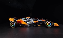 UFFICIALE - GP Stati Uniti: McLaren svela una livrea speciale a tutto 'Chrome' - UFFICIALE - GP Stati Uniti: McLaren a tutto 'Chrome'. Svelata la livrea speciale