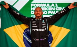 UFFICIALE - Hamilton riceve la cittadinanza onoraria del proprio idolo Ayrton Senna