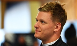 UFFICIALE - McLaren, Mick Schumacher pilota di riserva 2023 - UFFICIALE - McLaren: ecco chi sarà il pilota di riserva 2023