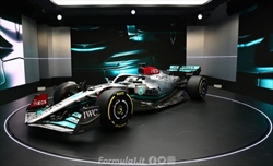 UFFICIALE - Mercedes, annunciata la data di presentazione della nuova monoposto - UFFICIALE - Mercedes, annunciata la data di presentazione della nuova monoposto