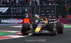 UFFICIALE - Verstappen cambia il motore dopo i problemi di ieri: tutti i dettagli