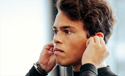 UFFICIALE - Williams, De Vries al volante della FW44 in Spagna: l'annuncio