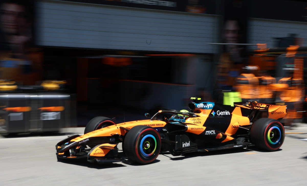Ultima tra i clienti Mercedes. McLaren adotta le nuove ICE a Spa