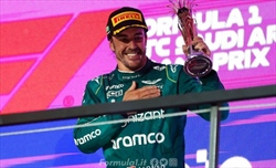 All'asta un ambito cimelio di Fernando Alonso: i dettagli - Un cimelio di Fernando Alonso è finito all'asta: i dettagli