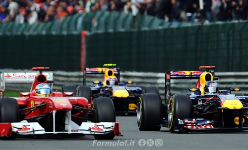 Un pilota Ferrari alla guida della papamobile? Evento sfiorato nel 2011