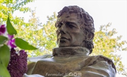 Un po' atleti e un po' rockstar, i piloti che hanno contribuito a costruire il mito della F1 - Un po' atleti e un po' rockstar, tutti i piloti che hanno contribuito a costruire il mito della F1