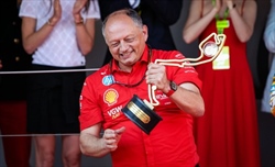 Vasseur convince Turrini: «Stiamo vedendo una Ferrari diversa»