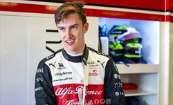 Vasseur su Theo Pourchaire: «L’obiettivo è averlo in fabbrica», niente test in Super Formula - Vasseur su Theo Pourchaire: «l’obiettivo è averlo in fabbrica», niente test in Super Formula