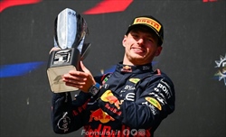 Vasseur: «Verstappen non sta danneggiando nulla, noi spronati a fare meglio». Poi sulla richiesta di Alpine...