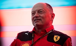 Vasseur: «Inutili le lamentele sul dominio Verstappen, noi spronati a fare meglio». Poi sul BOP... - Vasseur: «Verstappen non sta danneggiando nulla, noi spronati a fare meglio». Poi sulla richiesta di Alpine...
