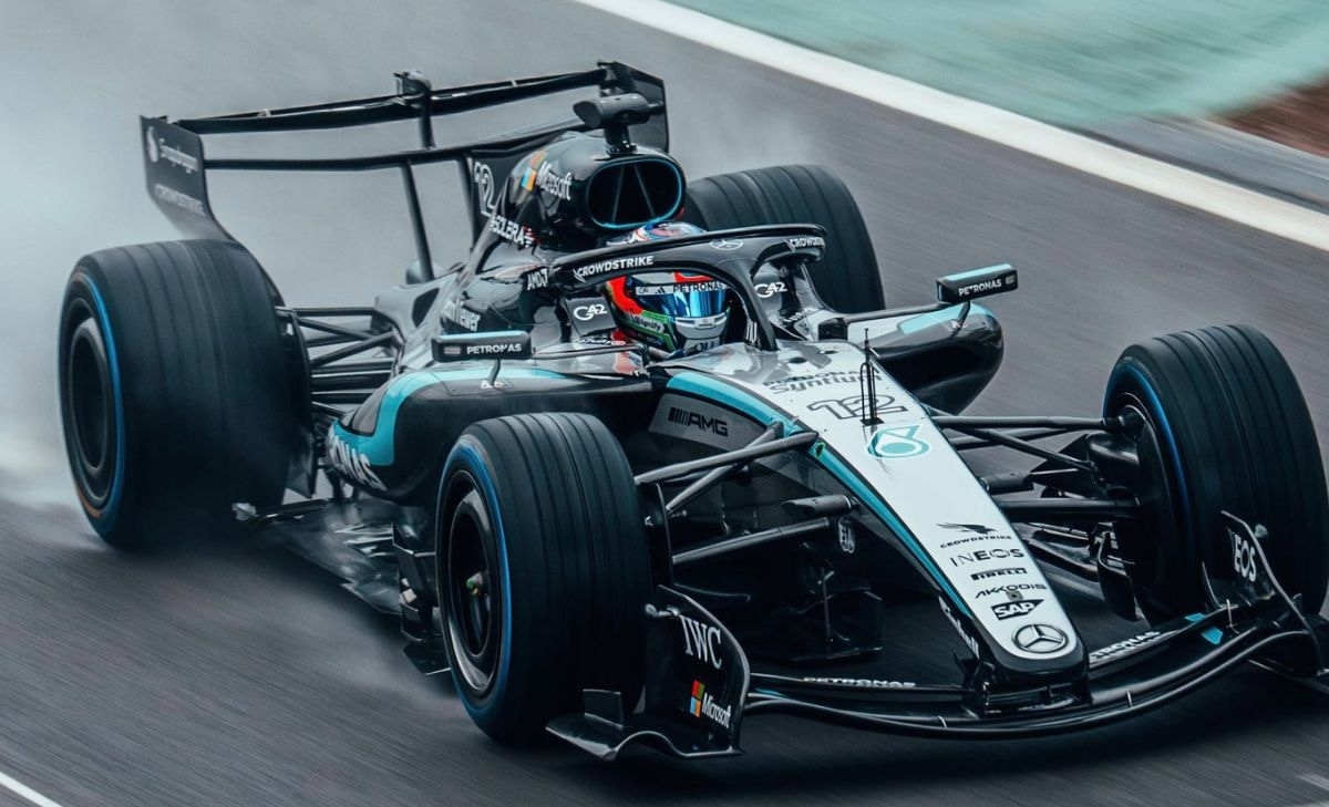 Veloci, solidi, pronti: la Mercedes manda un messaggio agli avversari