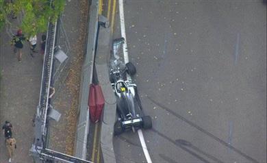 Venerdì a Singapore: Hamilton perfetto, Bottas meno...
