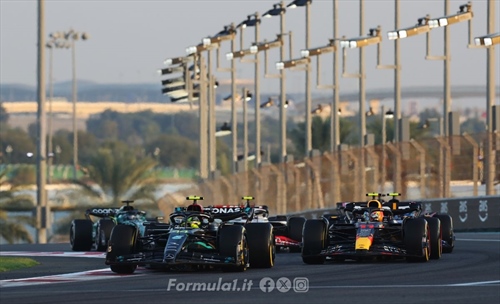 Verso il Mondiale 2026: Red Bull e Mercedes si rifanno il look