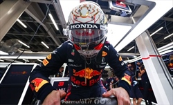 Verstappen a sorpresa: Non cambierò motore. La Mercedes ha picchi di potenza, ma noi... - Verstappen